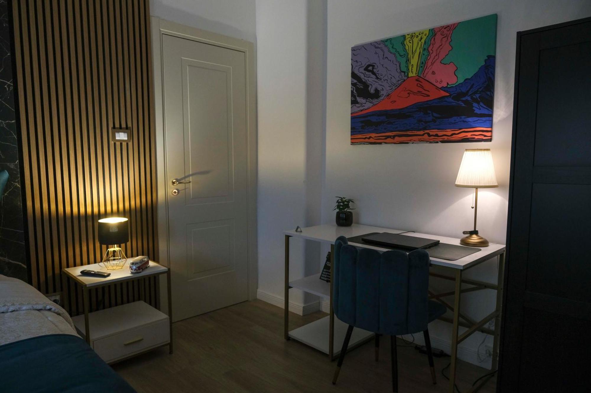 White Butterfly Apartment Naples